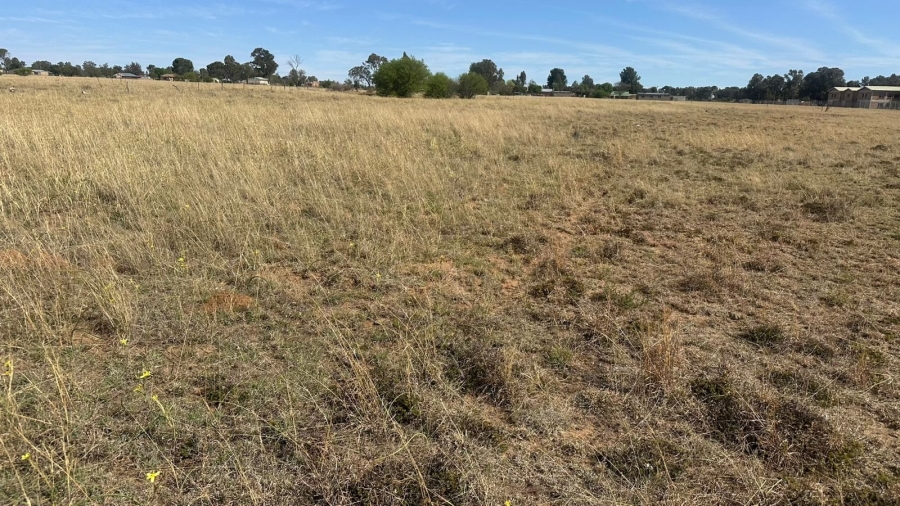  Bedroom Property for Sale in Lakeview Free State
